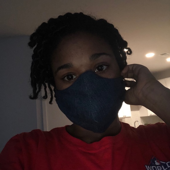 Face mask - Picture 4 of 5